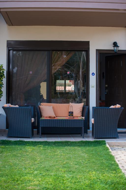 Meltemi Villa Chrysi Ammoudia Buitenkant foto